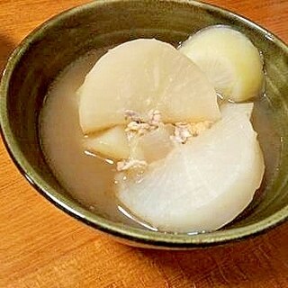 意外と（！？）【赤ワインに合う】大根とあげの　煮物